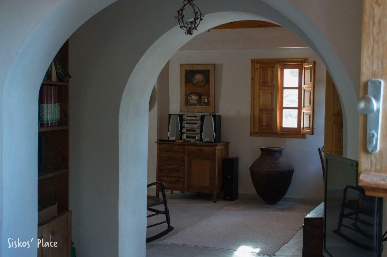 Siskosplace Koloumpos Экстерьер фото